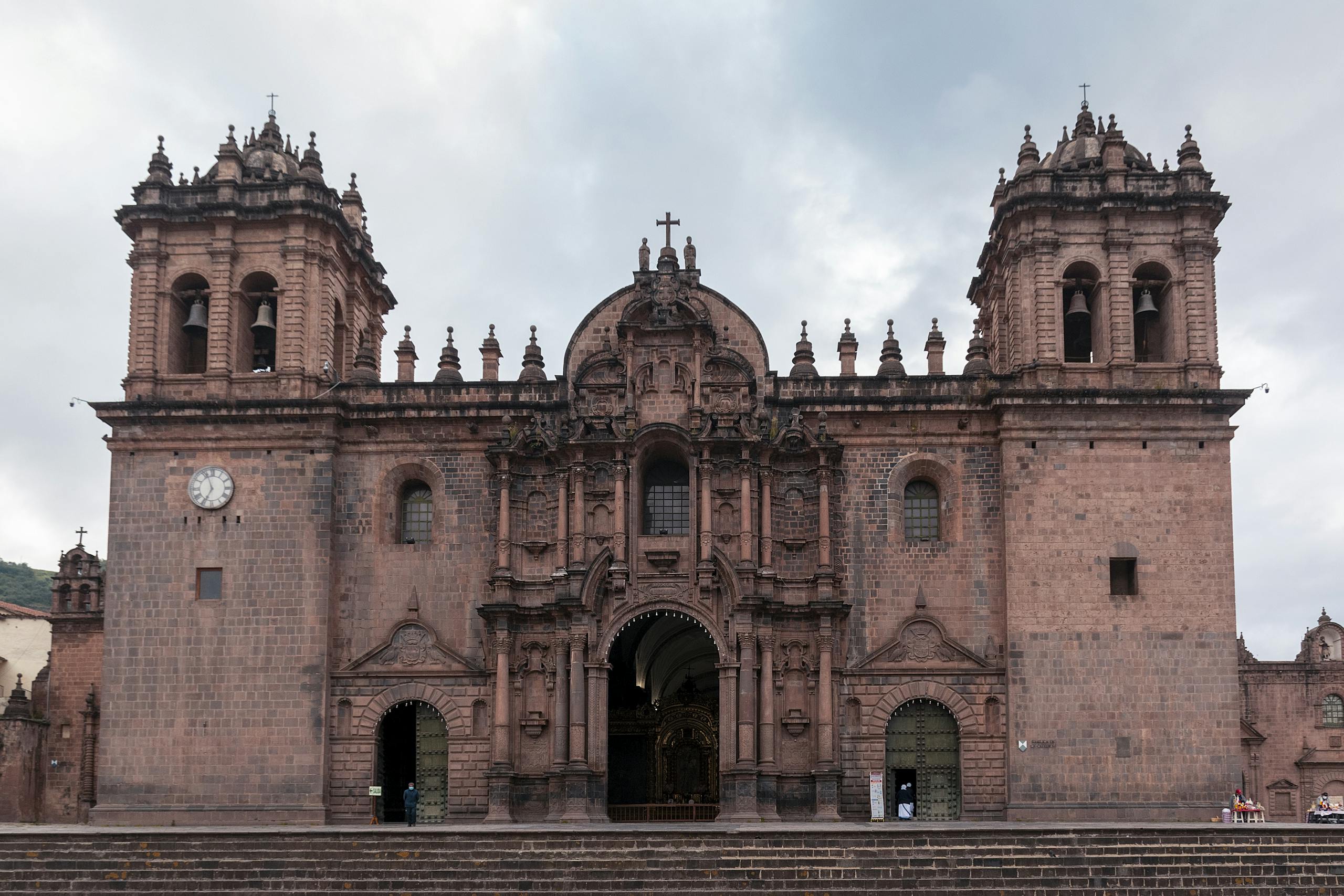 Majestic facade of Cusco Cathedral with baroque architecture in Peru's historical city center.